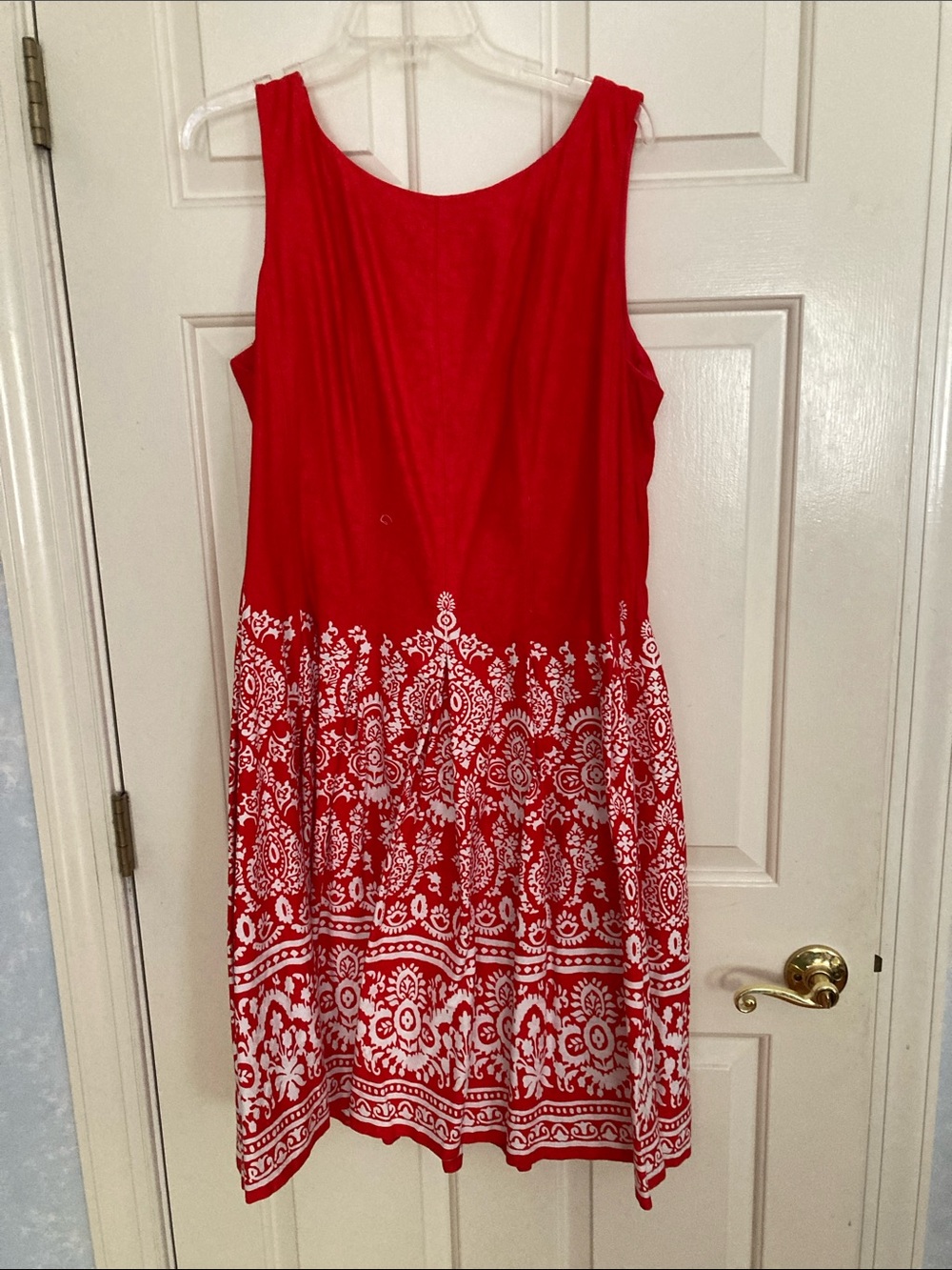 Jones New York Red & White Sleeveless Midi Dress